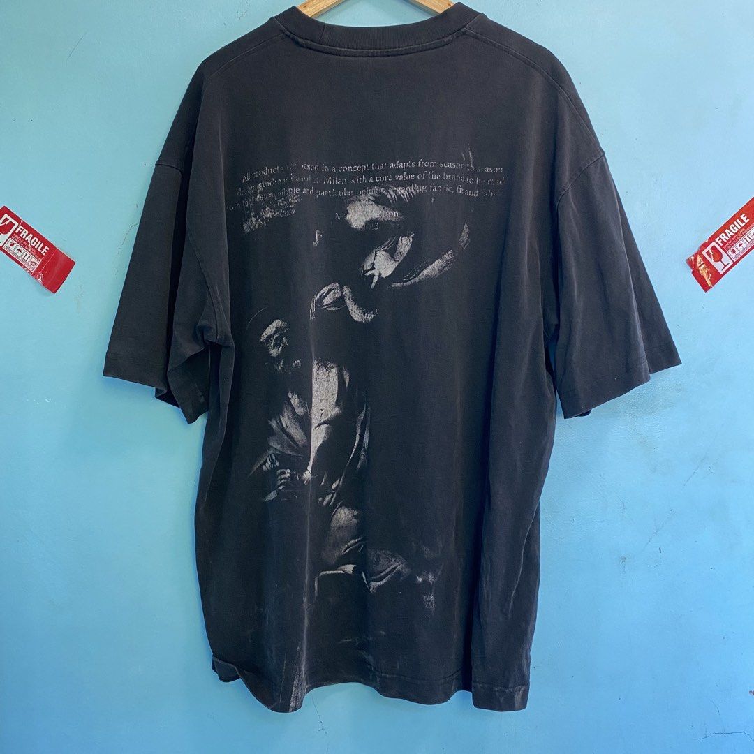 Offwhite shirt (Category: Tshirts & Polo Shirts ) located in Santo Tomas. Submitted by niftynook_22 (Listing ID 1465018585, Image 2). Description: Excellent condition 9/10 color rate 24.5x29.5 Heavy cloth.