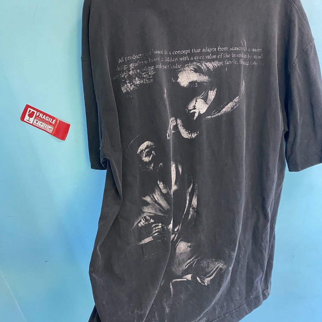Offwhite shirt (Category: Tshirts & Polo Shirts ) located in Santo Tomas. Submitted by niftynook_22 (Listing ID 1465018585, Image 3). Description: Excellent condition 9/10 color rate 24.5x29.5 Heavy cloth.