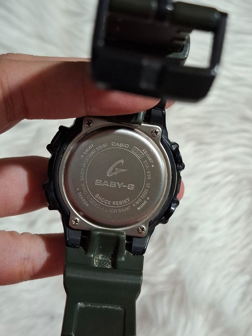 OG BABY-G WATCH (Category: Women's Watches) located in Muntinlupa City. Submitted by jane.scribbles (Listing ID 1465016084, Image 2). Description: price negotiable but not low-balled still in good condition.