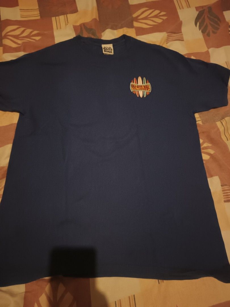 Old guys rule surfing tee (Category: Activewear) located in Odiongan. Submitted by thriftngo26 (Listing ID 1465103320, Image 1). Description: old guys rule surfing tee.