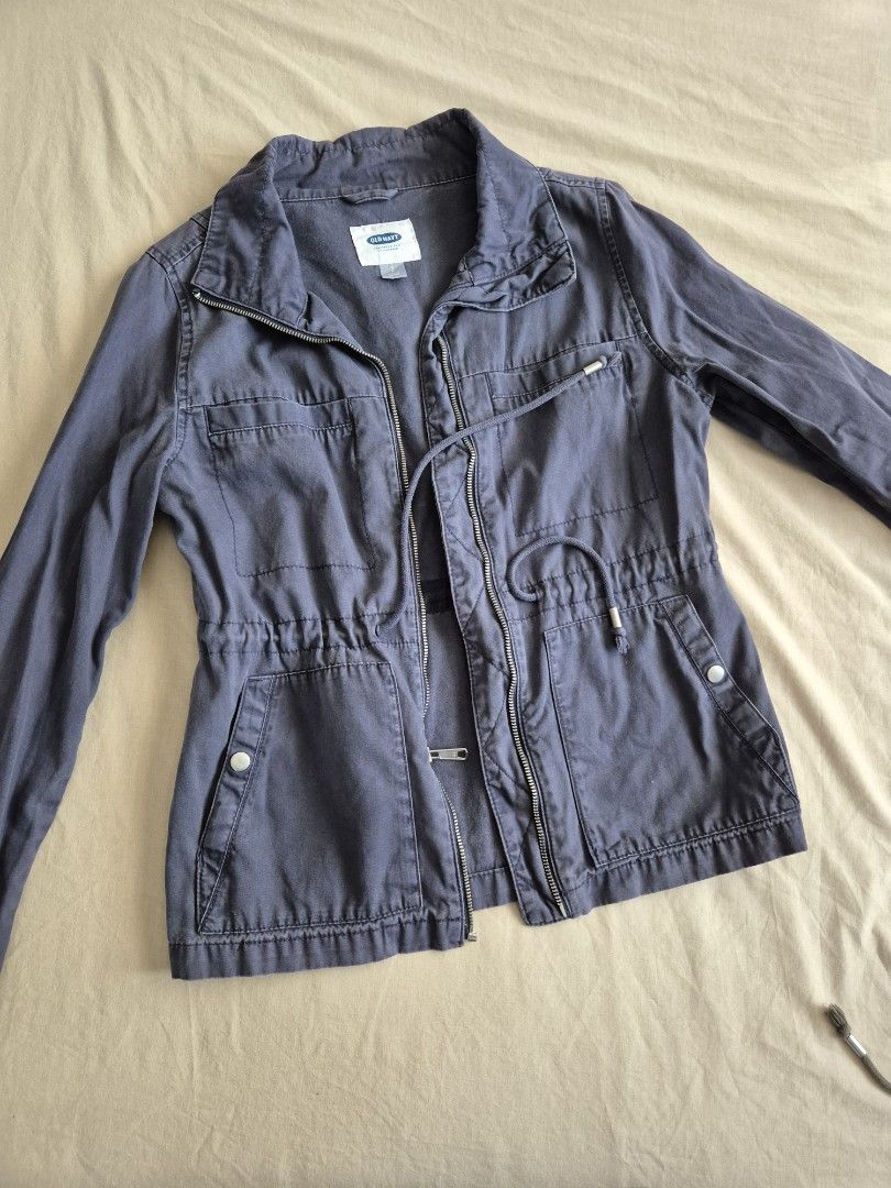 Old Navy Blue Utility Jacket Size S (Category: Coats, Jackets and Outerwear) located in Las Pinas. Submitted by katdideles (Listing ID 1464971869, Image 1). Description: item was hardly used. pick up from las pinas / makati..