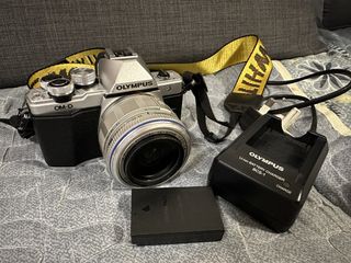 （分類：）位於 。 由 carfven12 提交（商品編號 1465097211，圖片 1）。簡介： 。