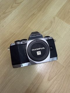 (Category: ) located in . Submitted by hondamio (Listing ID 1465038165, Image 1). Description: .