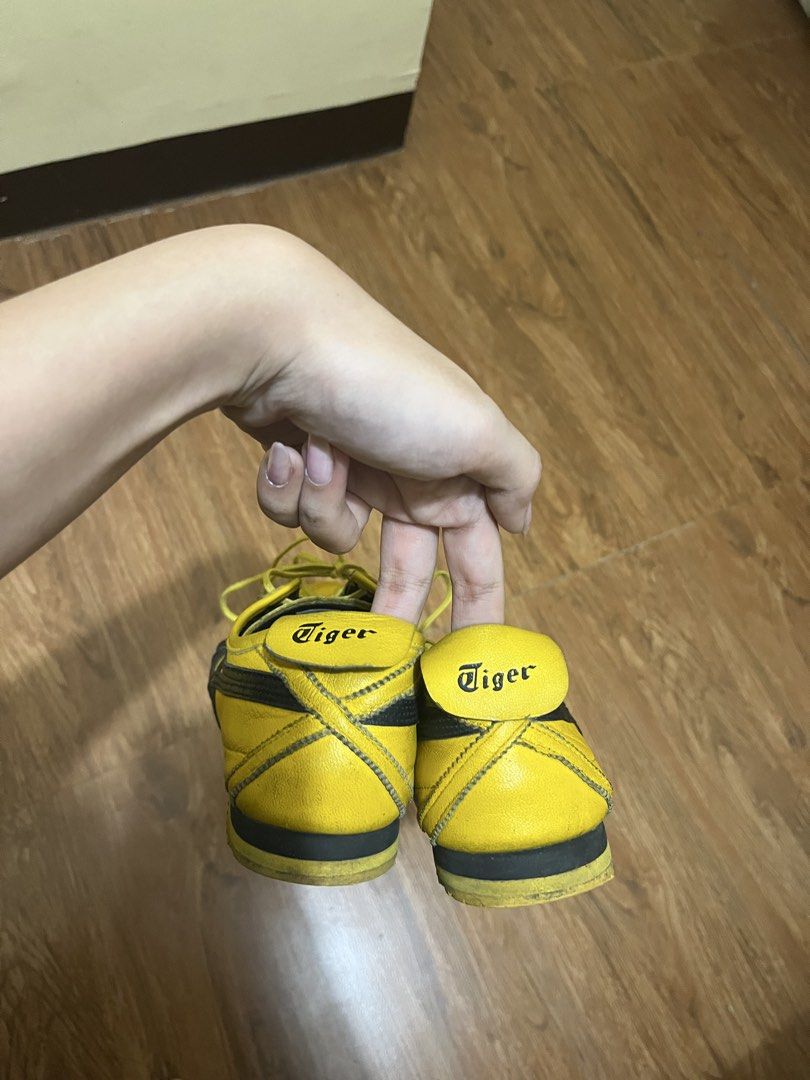 Onitsuka Tiger MEXICO 66 SD “Kill Bill” (Category: Sneakers) located in Manila. Submitted by sell_tiger444 (Listing ID 1465137892, Image 2). Description: Onitsuka Tiger MEXICO 66 SD “Kill Bill” • MEXICO 66 SD — modern version, NOT the classic MEXICO 66 (comfier, more pricey) • Bought in Japan around 1 year ago • 100% authentic • Gently used / good condition • Original price: around ₱8,000 • Selling for ₱4,500 RFS: Decluttering .