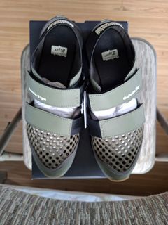 (Category: ) located in . Submitted by chewy.seller (Listing ID 1465018013, Image 1). Description: .