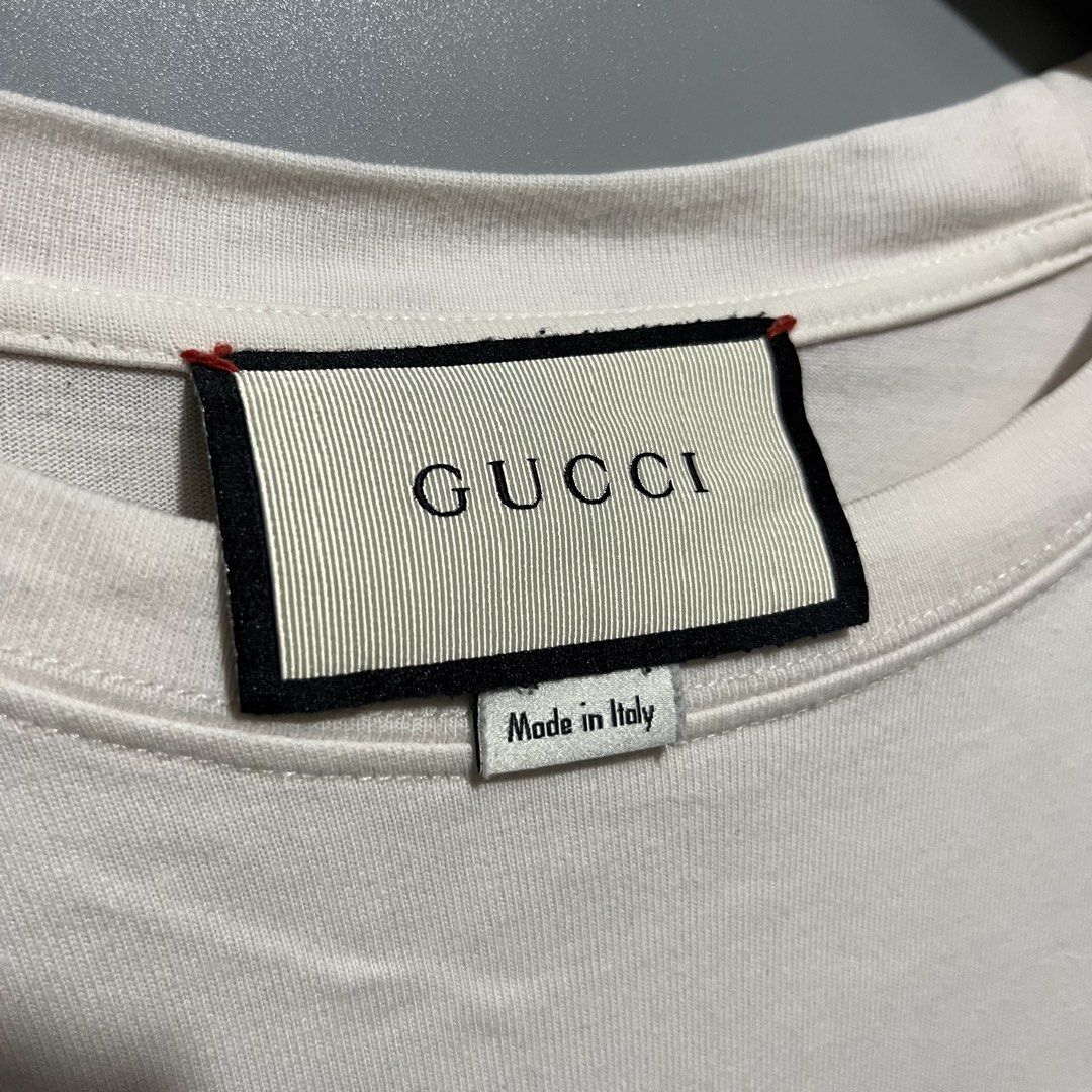 Original gucci (Category: Luxury Apparel) located in Giporlos. Submitted by deloria_jhayr (Listing ID 1465112807, Image 2). Description: W: L: Large to Semi xl Still in good condi cutwashtag only.