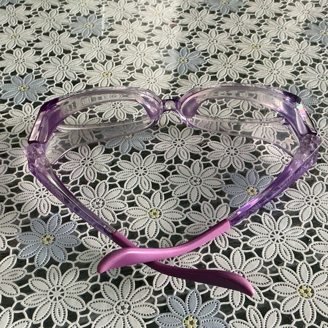 Own days eye glasses (Category: Ear Care) located in Angeles City. Submitted by goodbuysathome (Listing ID 1465010013, Image 3). Description: Like new Own days brand Eye supporter Authentic from Hongkong Add sf 55 Gcash payment .