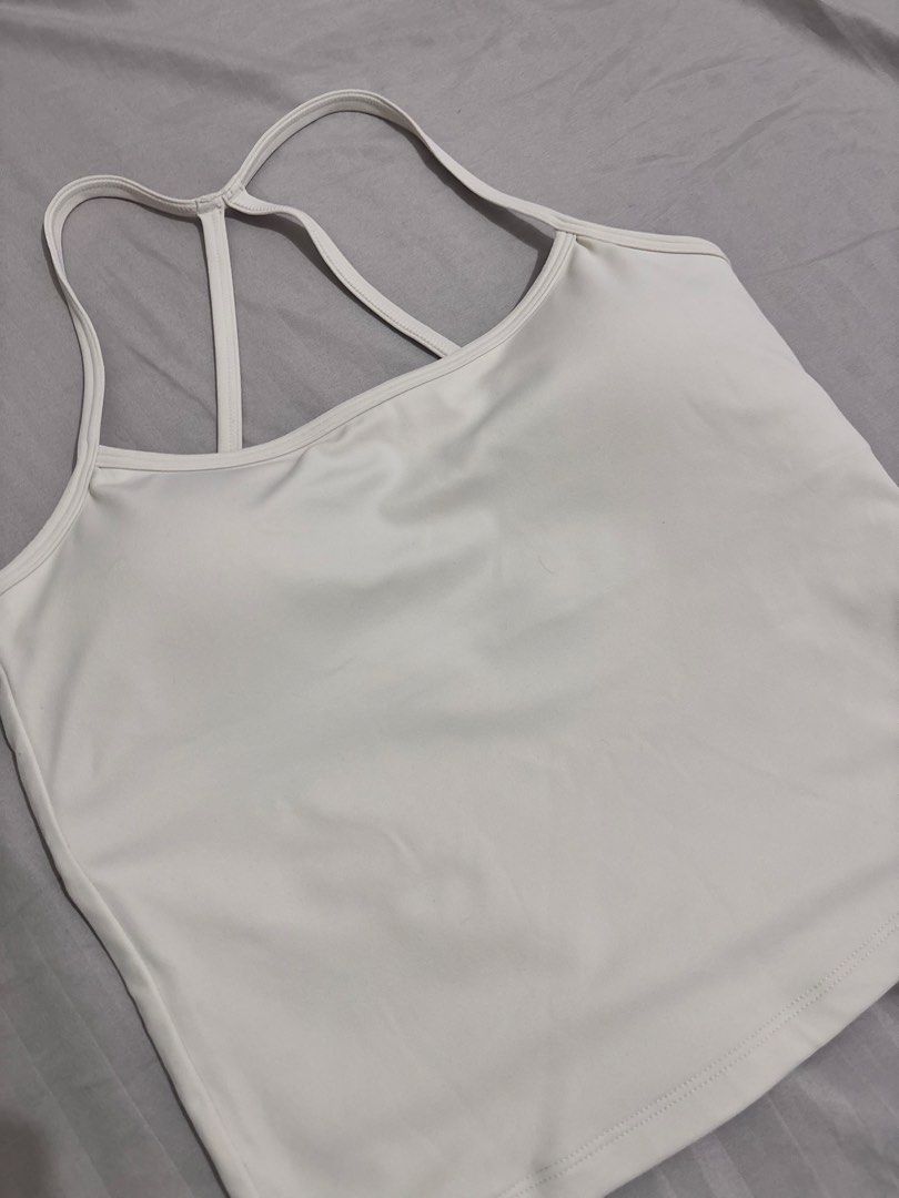 Padded Active Top (Category: Sleeveless) located in Caloocan City. Submitted by tineq (Listing ID 1465077552, Image 2). Description: Color: Cream White RFS: Bought from China online but too small for me. .