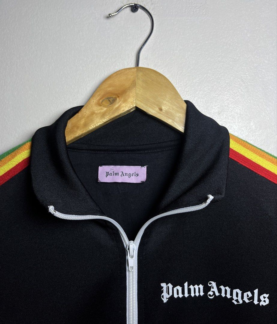 PALM ANGELS TRACK JACKET (Category: Coats, Jackets and Outerwear) located in Marikina City. Submitted by chasecollectives (Listing ID 1465110961, Image 3). Description: PALM ANGELS JACKET EXCELLENT CONDITION SIZE MEDIUM WIDTH : 21 LENGTH : 26 NO ISSUE.