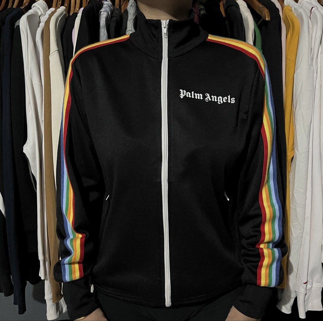 PALM ANGELS TRACK JACKET (Category: Coats, Jackets and Outerwear) located in Marikina City. Submitted by chasecollectives (Listing ID 1465110961, Image 2). Description: PALM ANGELS JACKET EXCELLENT CONDITION SIZE MEDIUM WIDTH : 21 LENGTH : 26 NO ISSUE.