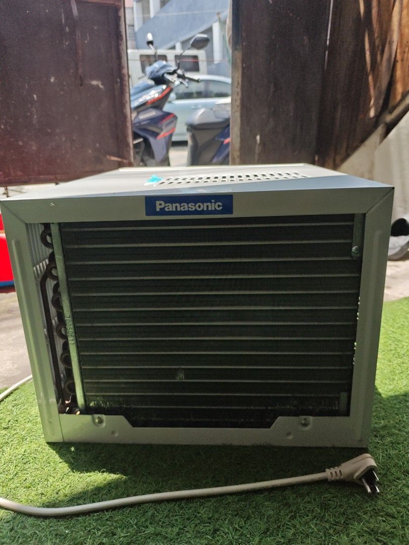 Panasonic 0.5 Window Type (Category: Air Conditioning and Heating) located in Manila. Submitted by mcjansen (Listing ID 1464993683, Image 2). Description: Non- Inverter No Issue RFS : Lilipat na apartment di na madadala.