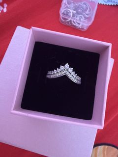 (Category: ) located in . Submitted by decorose (Listing ID 1464985314, Image 1). Description: .