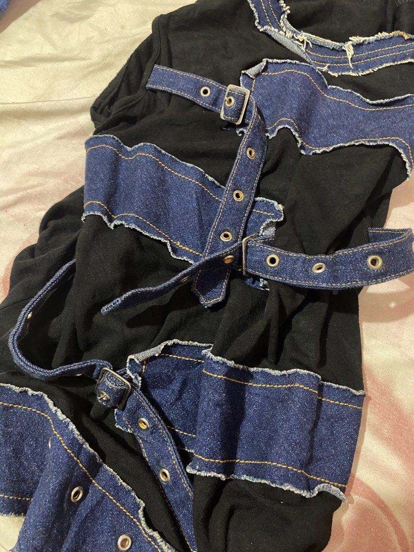Patch work sleeve less (Category: Others Tops) located in Manila. Submitted by jozelann (Listing ID 1465023788, Image 2). Description: .