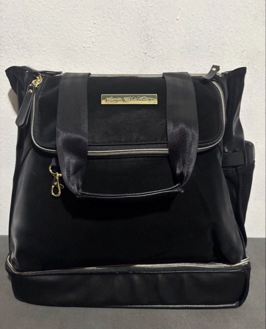 Petunia Pickle Bottom backpack (Category: Backpacks) located in Manila. Submitted by bwshoppe (Listing ID 1464991864, Image 1). Description: Brand New Black Baby Diaper bag in 2 ways, shoulder/backpack with baby diaper mat Light to carry, spacious & many compartments 1 outer back zip pocket, 1 outer side slip pocket, 1 outer side zip pocket with access to the inner bag, 1 outer front zip pocket & keyholder, 1 zip bottom compartment 2 inner slip p