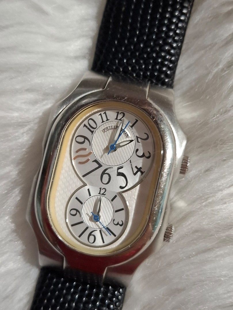 Philip Stein Watch (Category: Luxury Watches) located in Muntinlupa City. Submitted by jane.scribbles (Listing ID 1465015497, Image 2). Description: PRICE NEGOTIABLE og philip stein watch ni box need battery replacement for the international clock.
