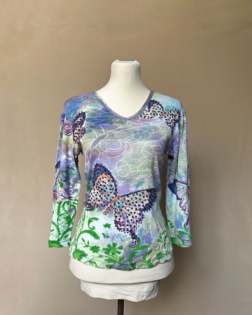 Phool Beaded Butterfly Whimsy V-Neck Long Sleeves Top (Category: Longsleeves) located in Los Banos. Submitted by hotlinevintage777 (Listing ID 1465003691, Image 1). Description: — brand: Phool — s on tag, fits s to m — 100% Cotton!! — seller's fave <33.