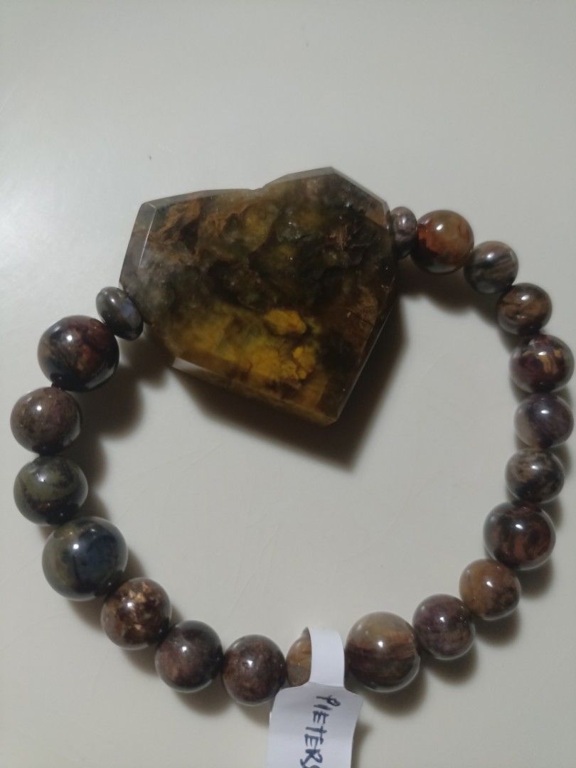 PIETERSITE charm bracelet (Category: Bracelets) located in San Antonio. Submitted by thriftsandcharms (Listing ID 1465147825, Image 1). Description: 1 piece only free shipping +sf gcash loc: Olongapo City pm for inquiries.