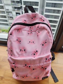 (Category: ) located in . Submitted by lexilinex.sells (Listing ID 1464993467, Image 1). Description: .