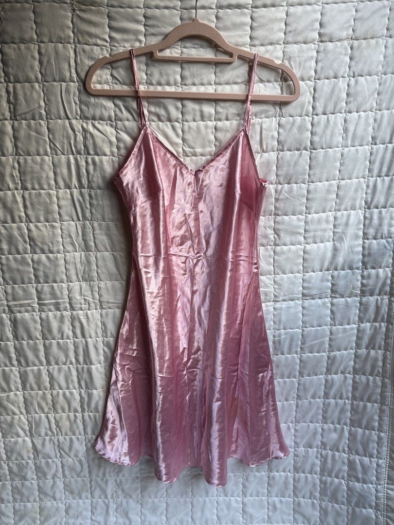 pink satin slip dress (Category: Evening dresses & gowns) located in Manila. Submitted by lovesgisele. (Listing ID 1465047534, Image 1). Description: size s- m.