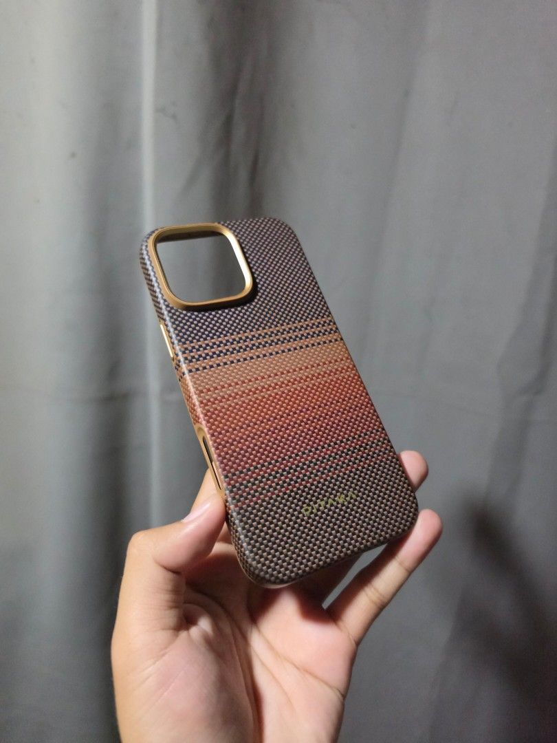 PITAKA and Benks case for iPhone 16 ProMax (Category: iPhone 16 Series) located in Cordon. Submitted by jaylinden22 (Listing ID 1465113887, Image 2). Description: Take all cases for Php 5900 Pitaka Sunset 3k Benks 2500 Pitaka Green 1900 All with boxes..