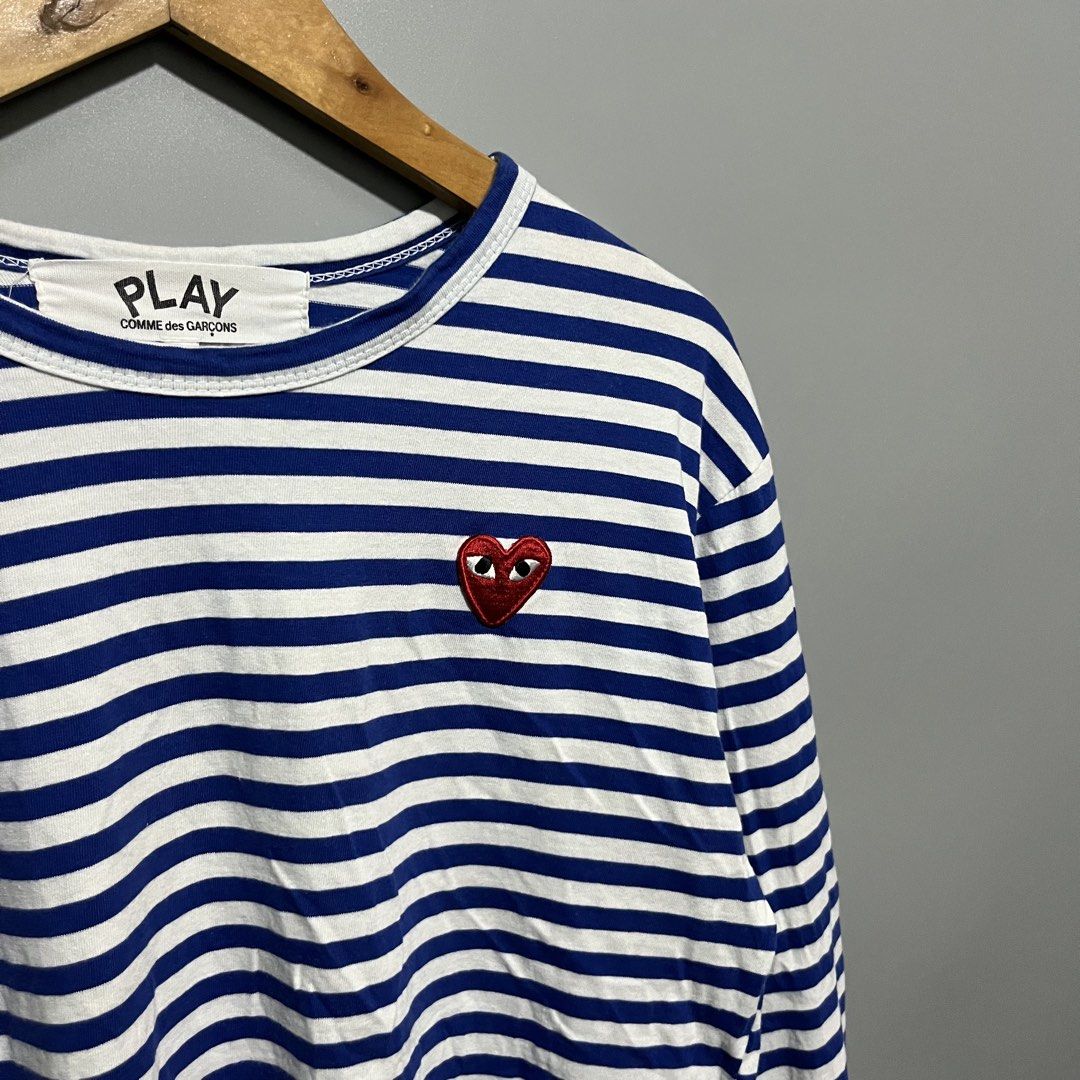 Play cdg striped longsleeve (Category: Coats, Jackets and Outerwear) located in Giporlos. Submitted by deloria_jhayr (Listing ID 1465088283, Image 2). Description: W:22 L:27 GOOD ASNEW.
