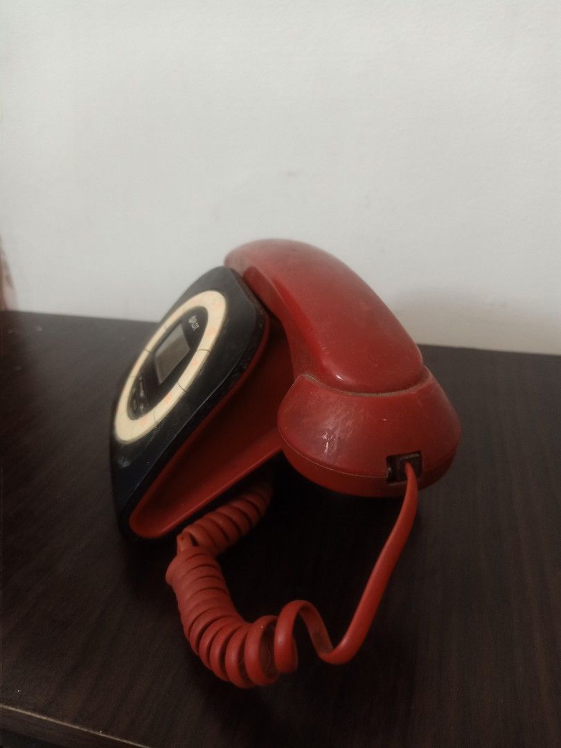 Pldt telephone (Category: Vintage Collectibles) located in Las Pinas. Submitted by the_recycle_shop (Listing ID 1465014032, Image 3). Description: Untested selling as is.