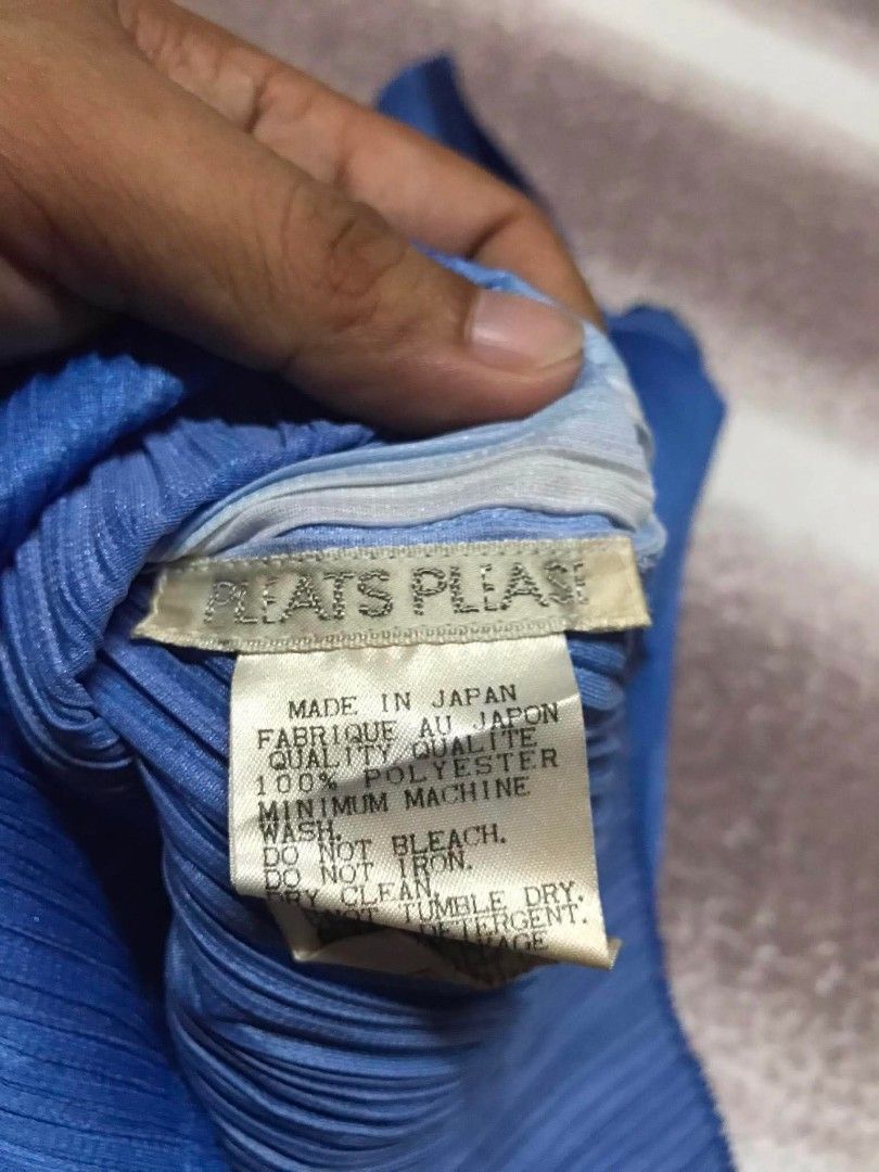 Pleat Please (Category: Activewear) located in Bislig. Submitted by chrispril (Listing ID 1465165557, Image 1). Description: Pleats Please As new condition withhangtag pa yan 7500 📩📩.