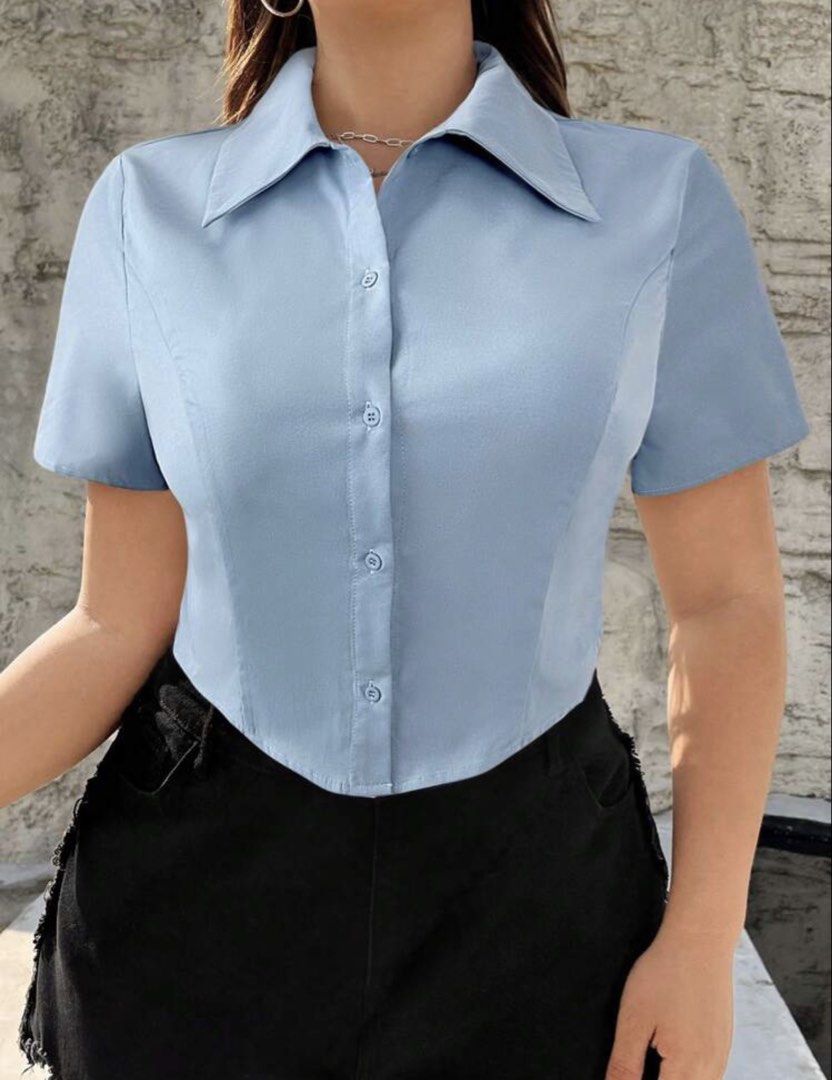 [Plus Size] Cropped Casual Blouse (Category: Blouses) located in Pasig City. Submitted by megistus (Listing ID 1465054664, Image 1). Description: ‼️LAST PRICE 200‼️ - from SHEIN EZwear - kindly refer to the last picture for exact measurements rfs: ang ikli, sobrang cropped nya mode of payment: gcash mode of delivery: lalamove *shipping fee is shouldered by the buyer.