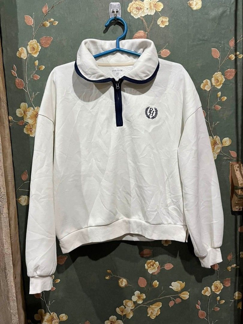 Polham White Quarter Zip (Category: Babies & Kids Fashion) located in Sindangan. Submitted by waterbop (Listing ID 1465101697, Image 1). Description: 600 + SF excellent condition minor flaws only 10/10 color rate 20W 21L.