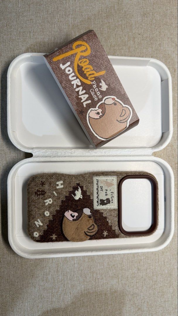 POP MART HIRONO Iphone 17 Pro case (Category: Cases & Sleeves) located in Manila. Submitted by soooppphhhiiieee (Listing ID 1464989870, Image 3). Description: IPHONE 17 PRO case Authentic and brand new Negotiable.