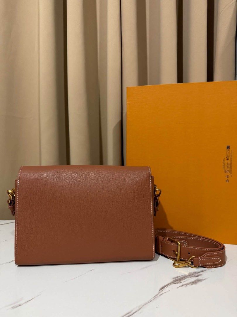 Preloved Lv Shoulder Bag (Category: Luxury Bags & Wallets) located in Manila. Submitted by bagsandshoesmanymore (Listing ID 1465164297, Image 2). Description: Preloved Lv Size 27cm Rank SA Rare to find Gold tone hardware Genuine leather What you see is what you get Please read before you order 👉🏻❗️Payment first before shipping ❗️Cut off time of payment 11am sameday delivery ❗️NO MEET UP / NO PICK UP ❗️ORDER CANNOT BE CANCELLED ❗️PLEASE DON’T BU