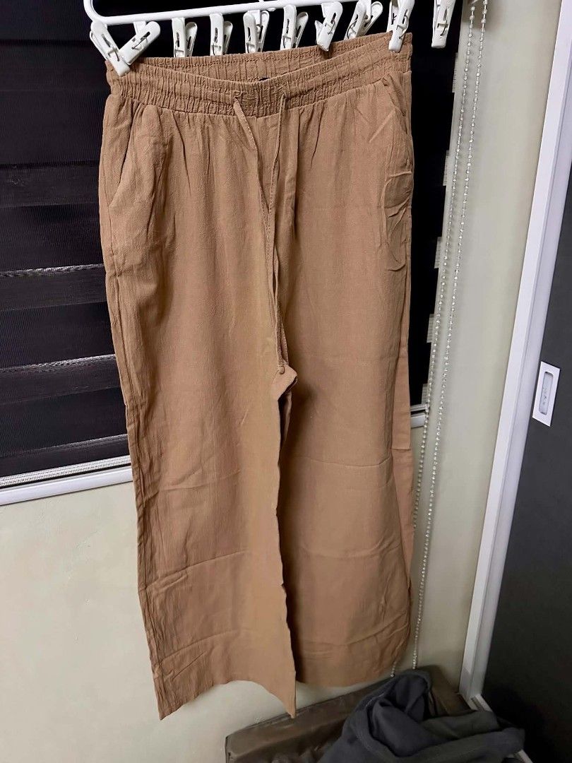 Preloved Zanzea linen pants L (Category: Other Bottoms) located in Manila. Submitted by franeyney (Listing ID 1465160255, Image 1). Description: preloved zanzea linen pants large plus sf.