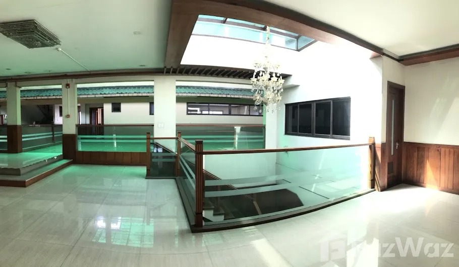 (Category: ) located in . Submitted by propertyproph (Listing ID 1465010132, Image 1). Description: .