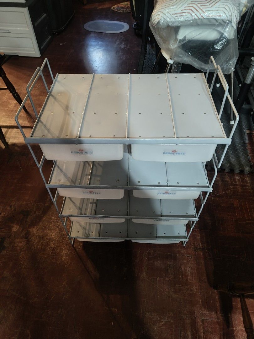 Pet Stackable Drawer (Category: Homes & Other Pet Accessories) located in Quezon City. Submitted by ezzeh (Listing ID 1465031153, Image 2). Description: Pet Enclosure (Stackable Drawers) 4 stacks Perfect for small pets Issue: 2 drawers have cracks and 1 drawer has a chip on the back part the rest are good Location Bahay Toro, QC Can do meet-ups, pick-up, or courier shouldered by the buyer.