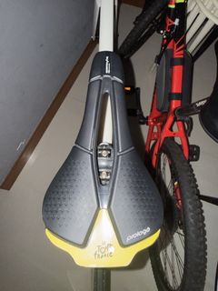(Category: ) located in . Submitted by lampahbikes (Listing ID 1465106323, Image 1). Description: .