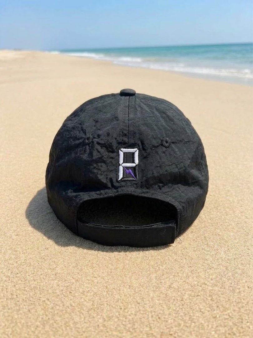 PTR Running Cap (Category: Activewear) located in Cukai. Submitted by encik_kasut (Listing ID 1465166283, Image 3). Description: [PTR Running Cap] - RM40 - New item - Suitable for running & casual - Quick dry material (Crinkle Nylon) - One size/Asian size (56-58cm) *Cod/pickup : Kemaman * Postage : RM7 .