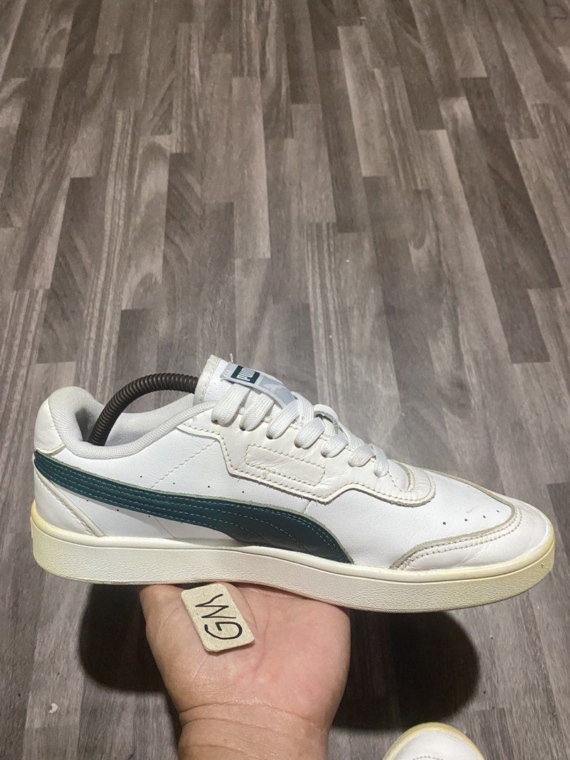 Puma Court Guard (Category: Sneakers) located in Cebu City. Submitted by freemoon.b85e0c (Listing ID 1465163725, Image 2). Description: Puma Court Guard Legit/2nd hand Size 8.5 us/7.5 uk/41 euro/26.5 cm Price 750 plus sf Sign of usage.
