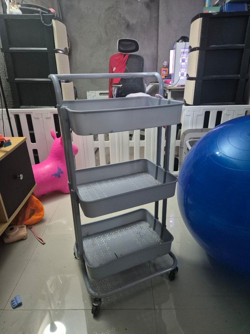 Trolley (Category: Other Kids Furniture) located in Caloocan City. Submitted by maeeeeeex (Listing ID 1465032555, Image 1). Description: decluttering. negotiable.