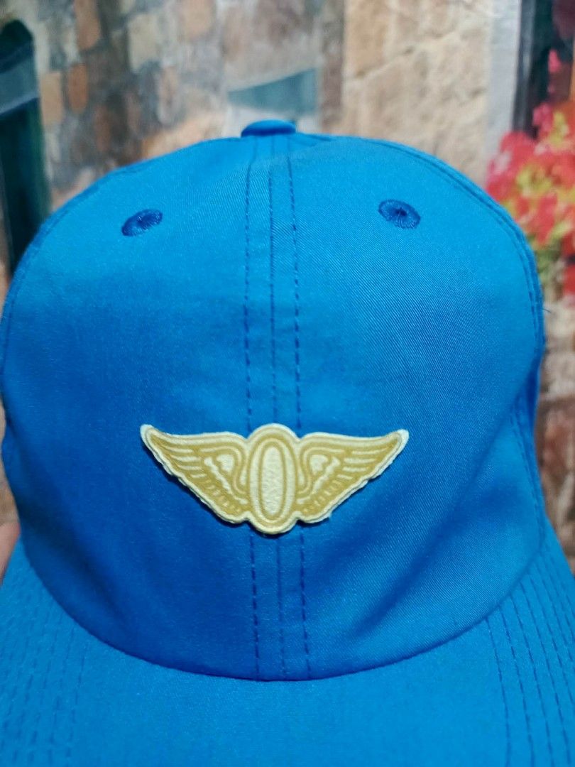 Rae Dunn adjustable cap (Category: Caps & Hats) located in Valenzuela. Submitted by shs.by.marc (Listing ID 1464976311, Image 2). Description: Location : Karuhatan Valenzuela.