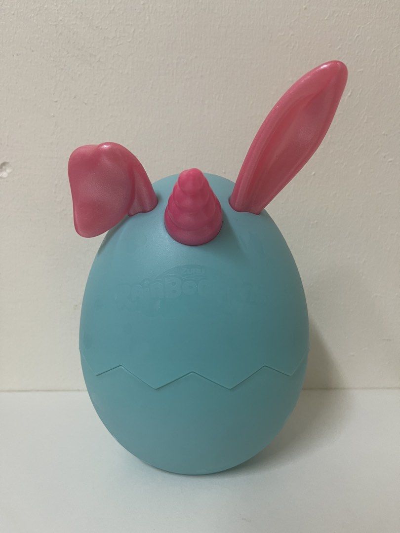RainBocorns Bunnycorn Surprise Unicorn Rabbit Plush (Category: Plushies & Soft Toys) located in San Juan City. Submitted by marthina.jacobo (Listing ID 1465170287, Image 3). Description: Very good condition After opening, barely played RFS: Decluttering Actual color may slightly vary due to lighting ₱200 + sf Modes of payment are through Unionbank/Metrobank/ GoTyme/ GCash.