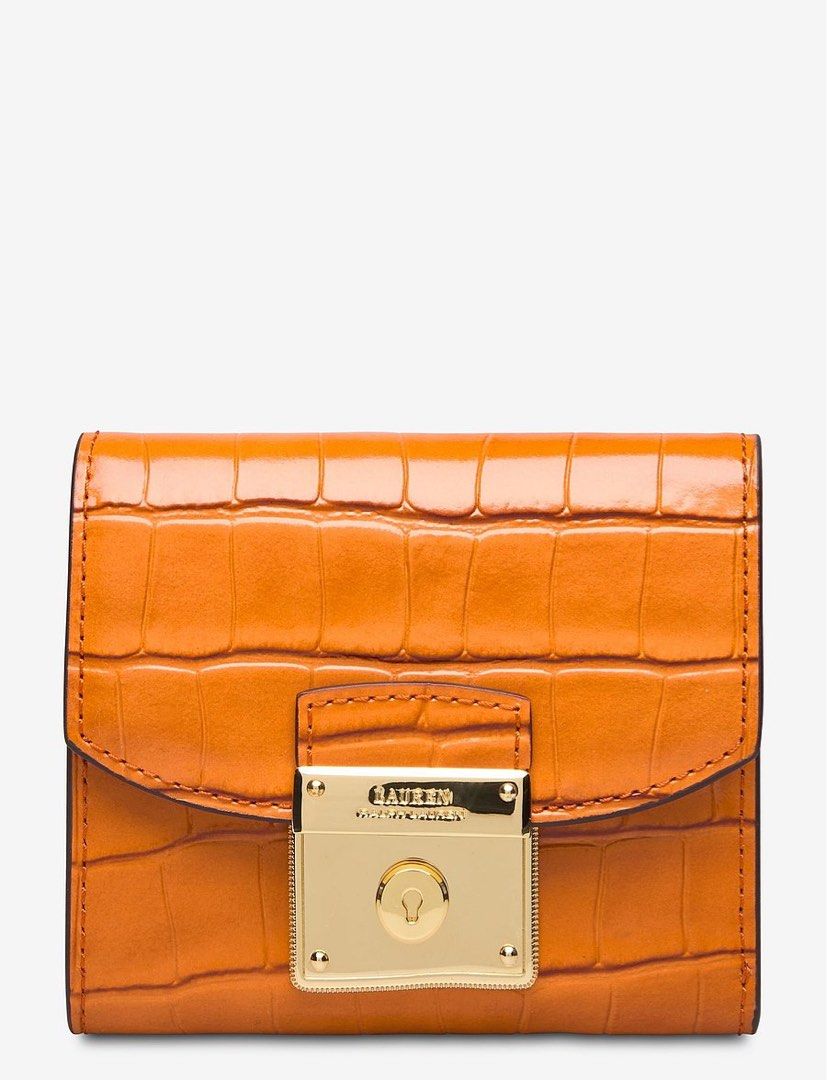 Ralph Lauren Leather Compact Wallet (Authentic) (Category: Luxury Bags & Wallets) located in Manila. Submitted by freshfindresale (Listing ID 1465090291, Image 1). Description: Sobrang kinis Sobrang ganda No flaws Like new.