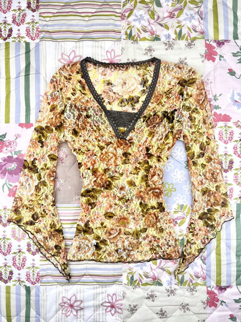 Random Fairycore Floral Sheer Layer Top (Category: Longsleeves) located in Angeles City. Submitted by fruits.ph (Listing ID 1465065918, Image 1). Description: Measurements B:15” W:13” L:20.5” Sleeve Length: 15”(from tip of shoulder to sleeve hem) Size on Tag: ❌ Best Fit: S-M *Flat lay measurements* Mannequin Size: M (34”; 25”) Color Rate: 10/10 Flaws: None Fabric Type: Mesh/ Stretchable Fabric ***Color may vary due to lighting. This item is prope