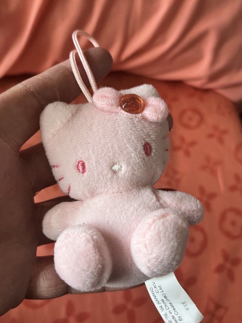 Rare McDonald’s hello kitty lucky stone plush (Category: Plushies & Soft Toys) located in Paranaque City. Submitted by bonsaiart (Listing ID 1465044078, Image 1). Description: Pre owned Good condition 500+sf Payment via gcash or paymaya Shipping via j&t.