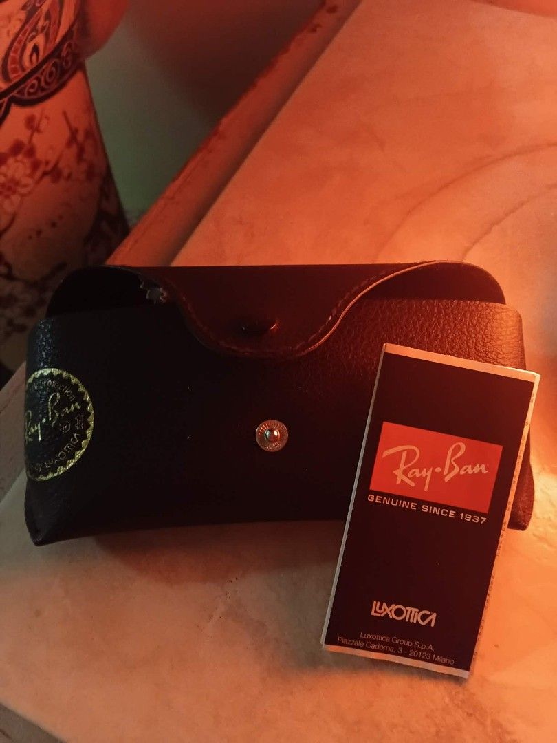 RAYBAN COLONEL (Category: Sunglasses & Eyewear) located in Manila. Submitted by zeneaglee (Listing ID 1465070085, Image 2). Description: .
