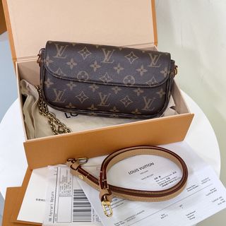(Category: ) located in . Submitted by collynluxurybag (Listing ID 1465077961, Image 1). Description: .
