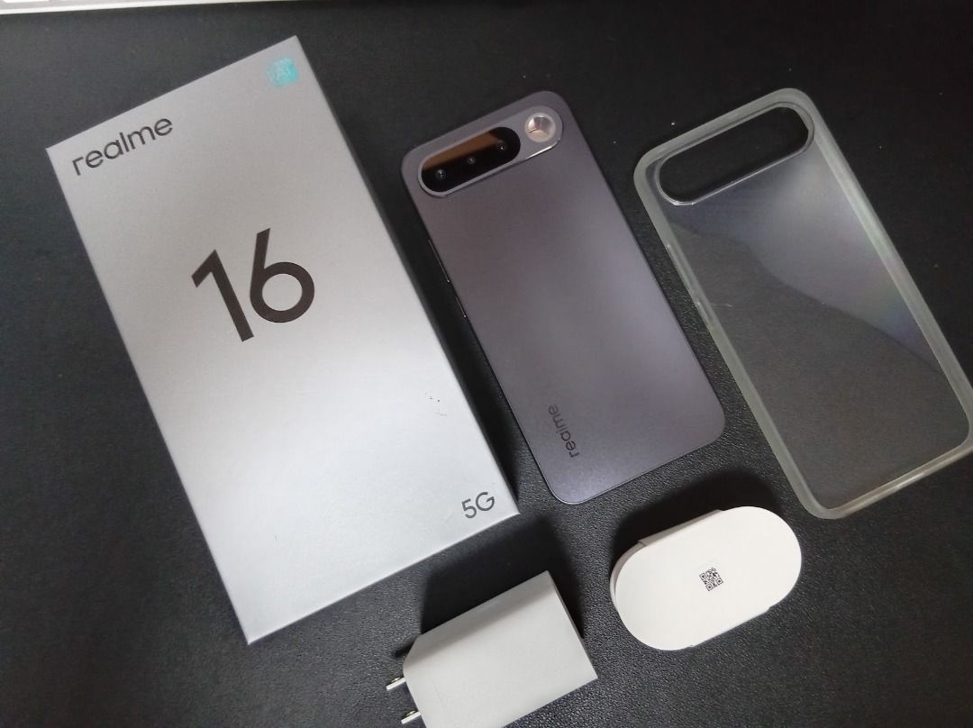 realme 16 5G 8+256GB (Category: Realme) located in Bacoor. Submitted by 1syrax (Listing ID 1464970524, Image 1). Description: realme 16 5G Review unit for a tech site Almost new RFS: liquidating, need cash. Pick up: Molino 4, Bacoor. NOTE: copy of receipt posted is for price reference purpose only. Negotiable? Sure. Just make a reasonable offer please..