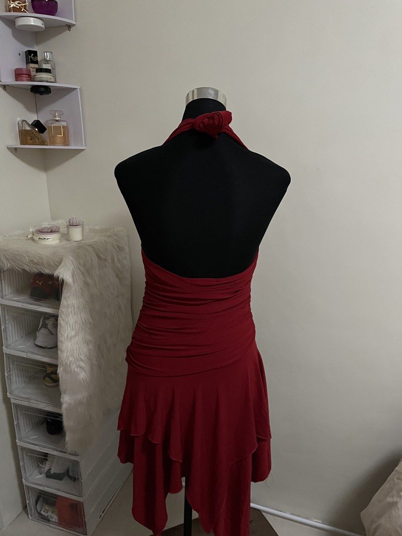 red dress (Category: Dresses) located in Bacoor. Submitted by kmbyyy (Listing ID 1465108039, Image 3). Description: .