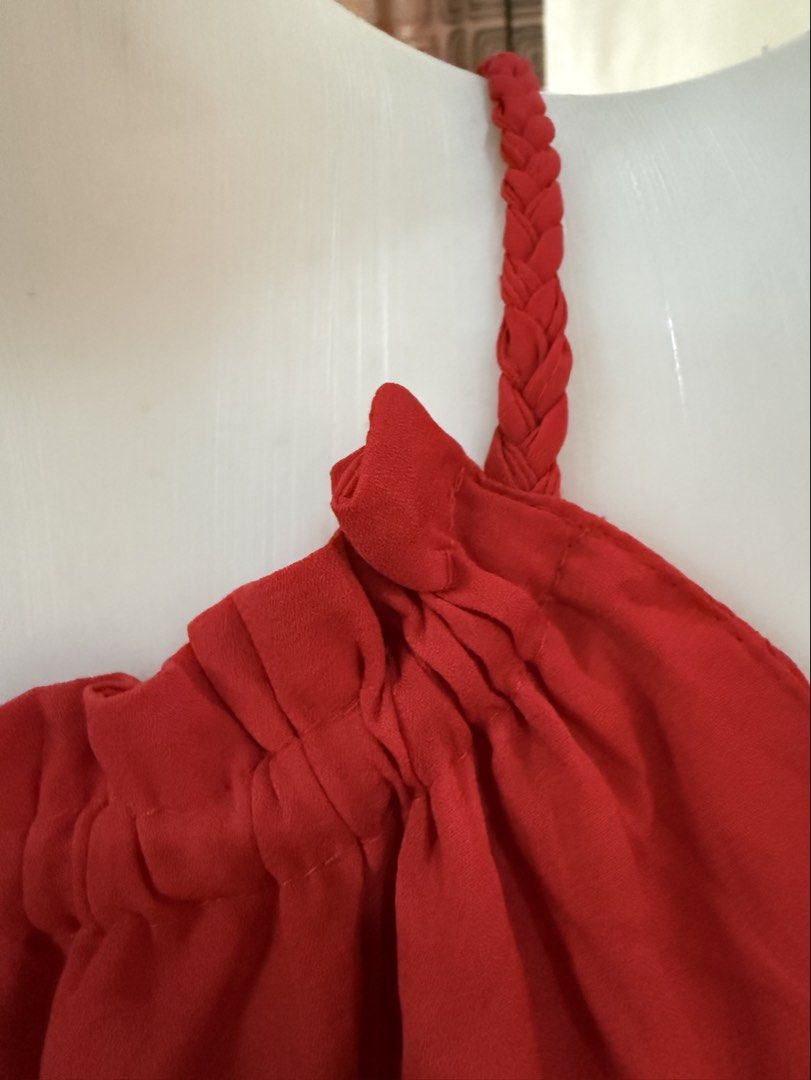 Red halter neck bubble/balloon mini dress (Category: Dresses) located in Valencia. Submitted by kimbeegals (Listing ID 1465020148, Image 2). Description: Selling super low. Bought this for almost 2kphp at the mall. No flaws. I super love the fit and the cut of this dress. Super ganda and classy. I love the details as well especially yung braided/rope design ng strap. High quality fabric, very comfy. Garterized waist. Free size. Can fit extra smal