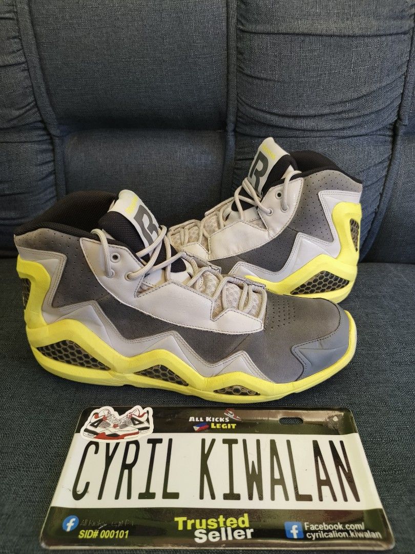 Reebok Kamikaze 3 Yellow Volt Lakers (Category: Sneakers) located in Baguio. Submitted by ckiwalan (Listing ID 1464991633, Image 1). Description: For sale Authentic Excellent condition signs of usage only Thick outsole Lightweight Soft and comfy Baguio City Can ship nationwide.