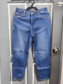 (Category: ) located in . Submitted by ad_apparel (Listing ID 1465036358, Image 1). Description: .
